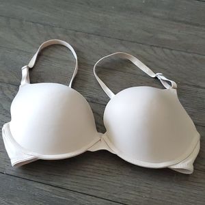 Maidenform Pale Bra